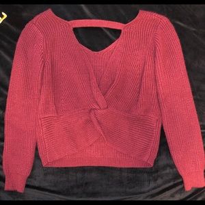 Maroon/red cropped sweater!